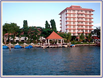 Taj Malabar, Cochin Hotels