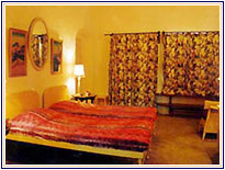 Connaught House, Mount Abu Hotels